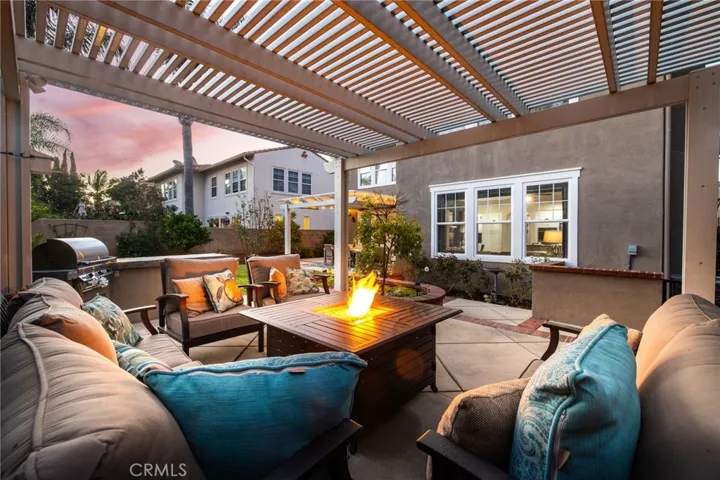 14 Buellton, Irvine, California 92602