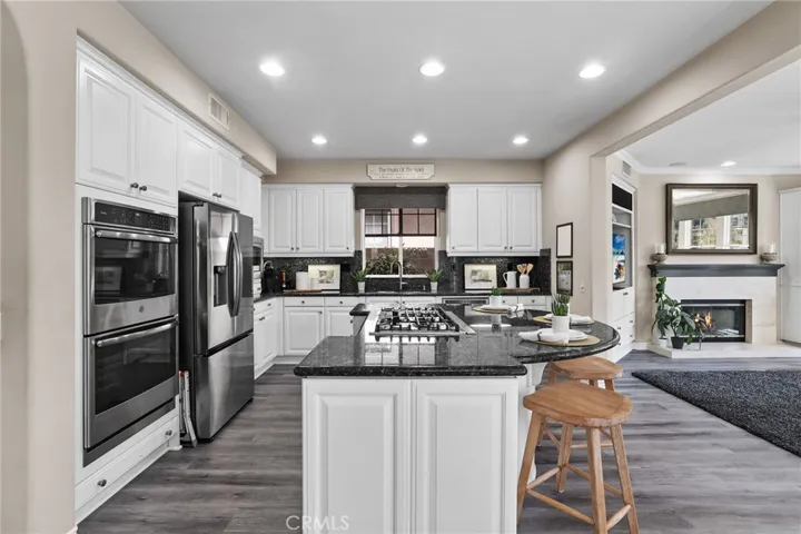 14 Buellton, Irvine, California 92602