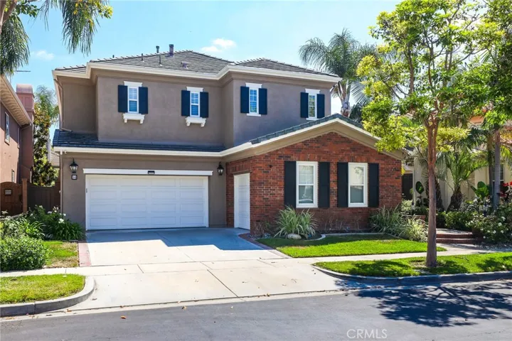 14 Buellton, Irvine, California 92602