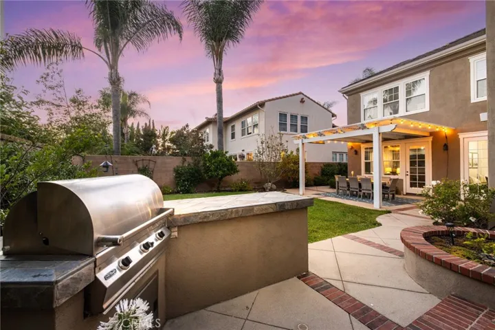 14 Buellton, Irvine, California 92602