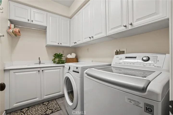 14 Buellton, Irvine, California 92602