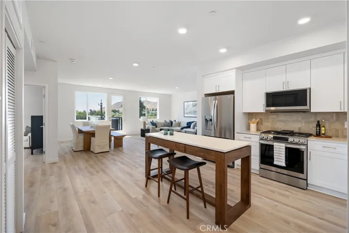2475 Victoria Avenue, San Luis Obispo, California 93401