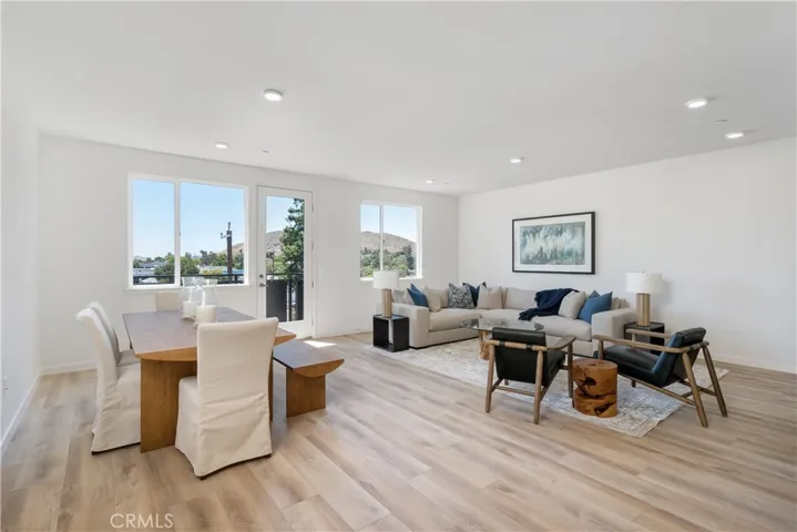 2475 Victoria Avenue, San Luis Obispo, California 93401