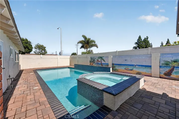 2458 E Powhatan, Anaheim, California 92806