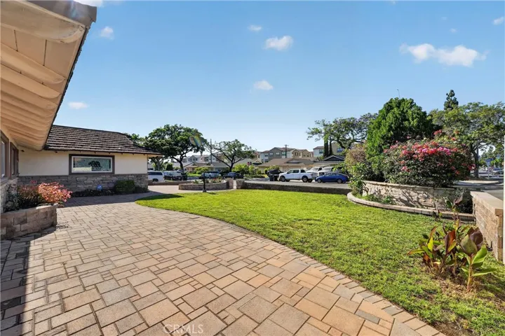 View from the patio to the street