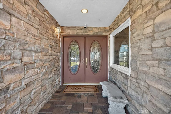 Gorgeous Front Entry