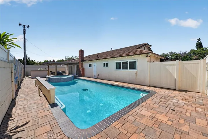 2458 E Powhatan, Anaheim, California 92806