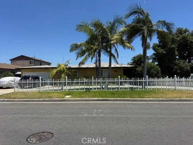 8236 Millergrove, Whittier, California 90606
