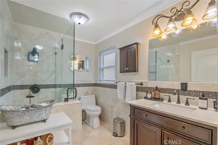 8236 Millergrove, Whittier, California 90606