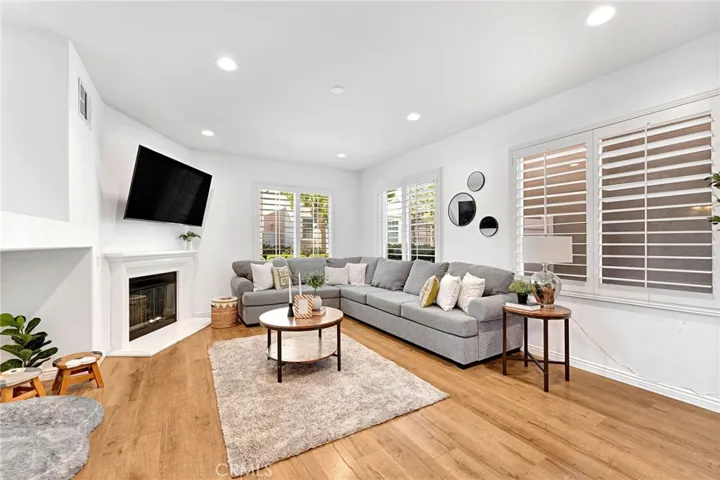 15971 Moonflower, Chino, California 91708