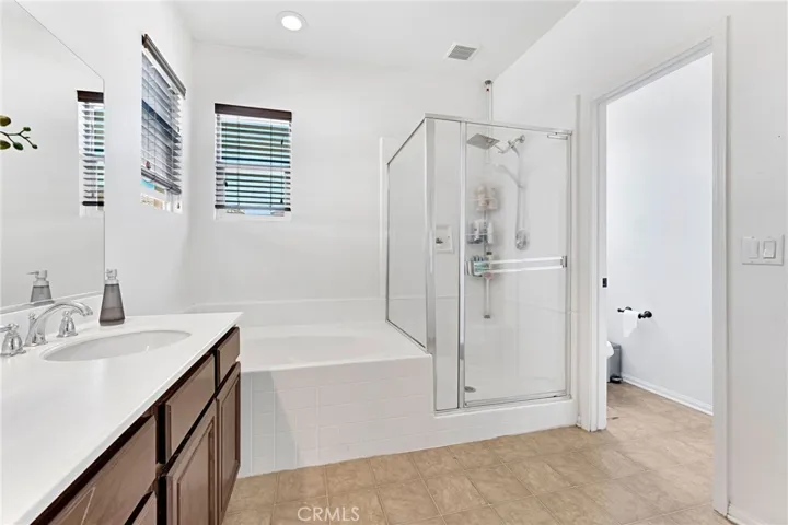 15971 Moonflower, Chino, California 91708