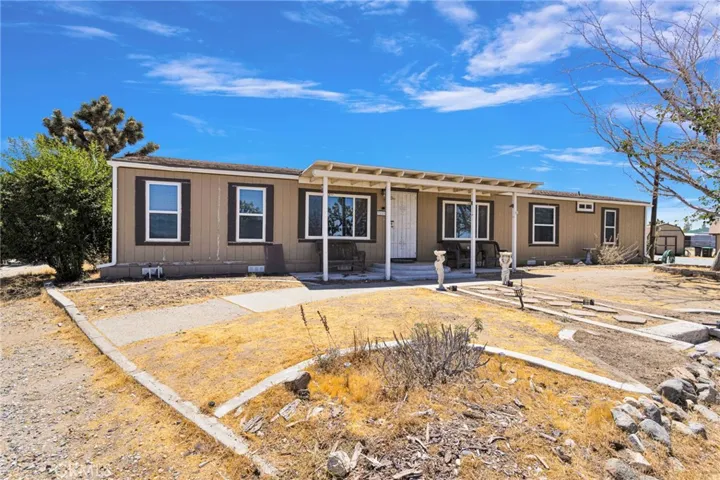 3183 Mcmillen Road, Phelan, California 92371