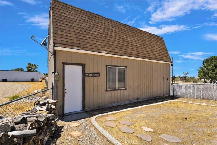 3183 Mcmillen Road, Phelan, California 92371
