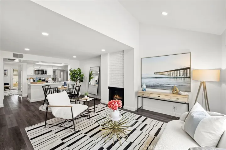 18683 Maplewood, Huntington Beach, California 92646
