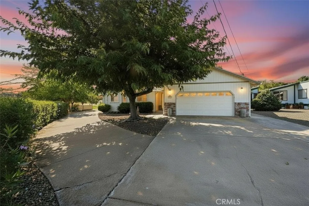 18142 Sweetwood Ct