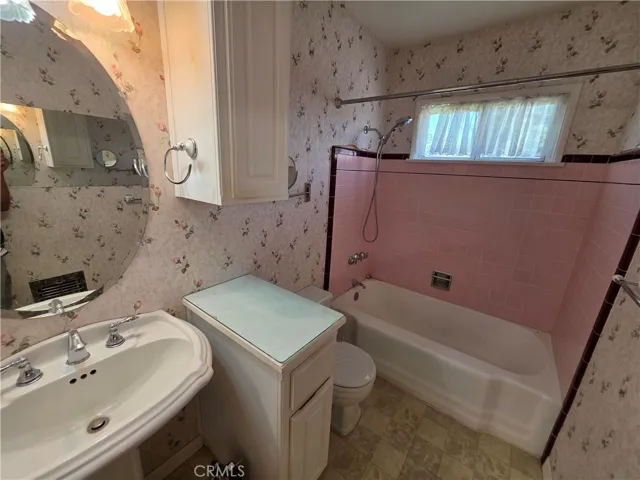 1272 Elm, Beaumont, California 92223