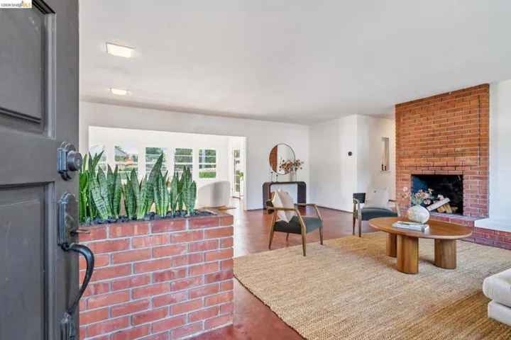 Entryway brick planter with integrated greenery