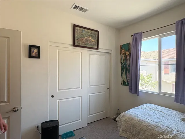 Guest bedroom closet