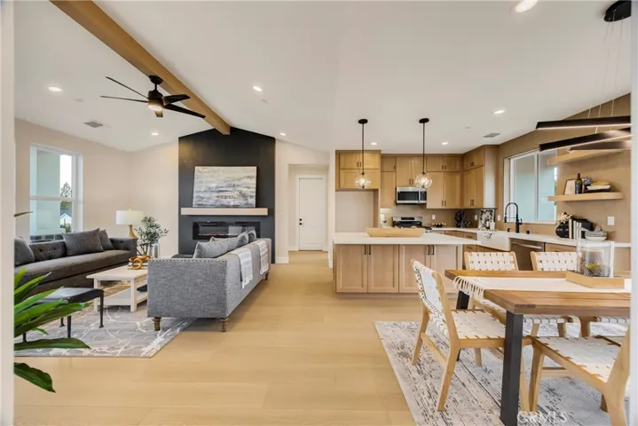 1945 Merrill Road, Paradise, California 95969