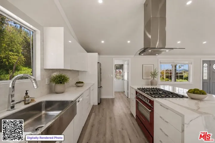 20859 Exhibit Place, Woodland Hills, California 91367