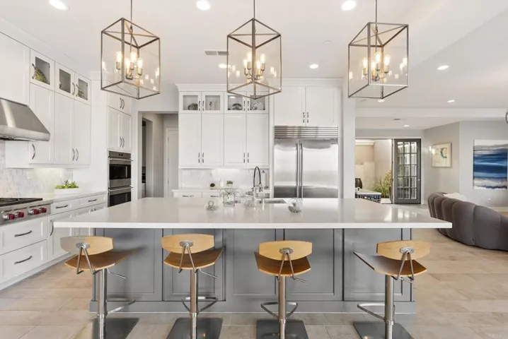 560 Ledge Street, San Marcos, California 92078