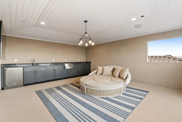 560 Ledge Street, San Marcos, California 92078