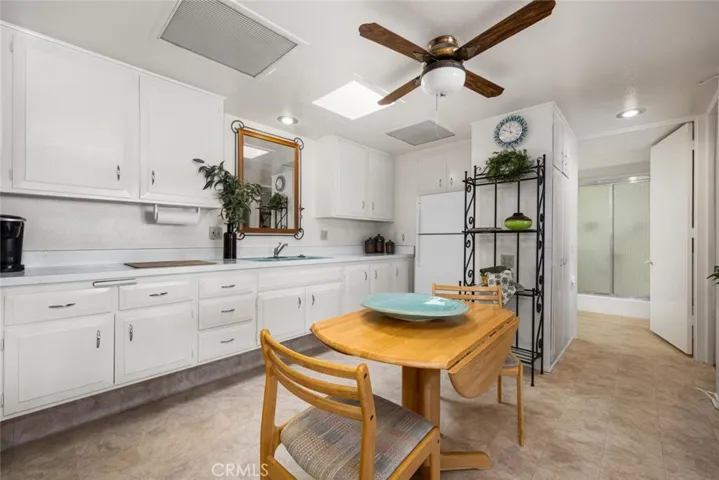 13500 St. Andrews 7j, Seal Beach, California 90740