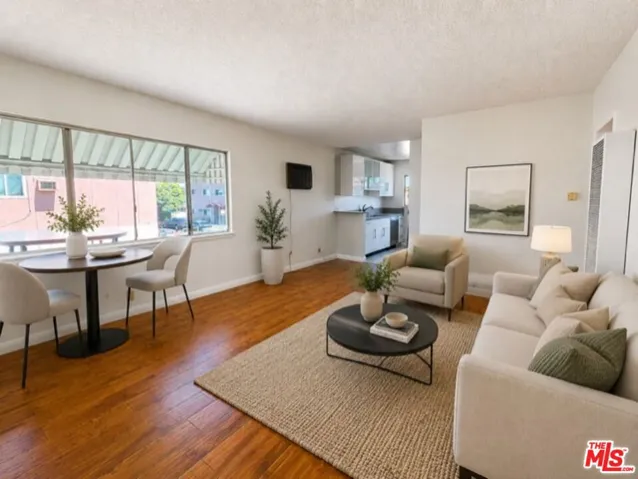 7137 Coldwater Canyon Avenue 12, North Hollywood, California 91605 — photo 5