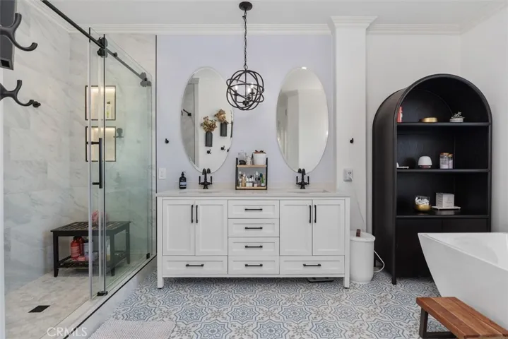 23888 Skyline, Mission Viejo, California 92692