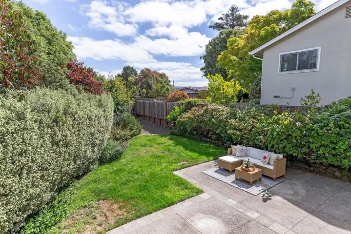 3416 Plateau Drive, Belmont, California 94002