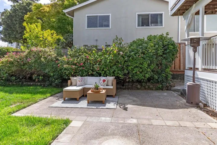 3416 Plateau Drive, Belmont, California 94002