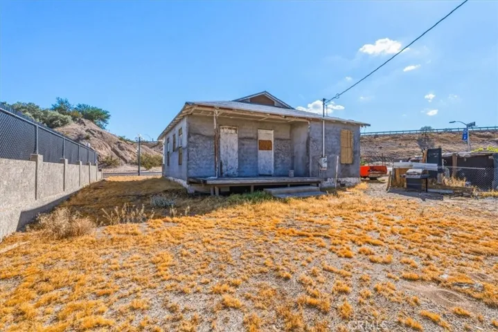 1416 W Broadway Street, Needles, California 92363