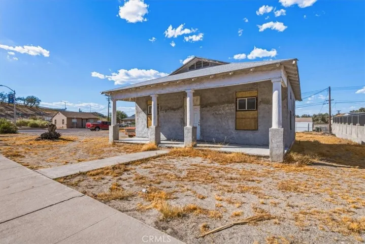 1416 W Broadway Street, Needles, California 92363