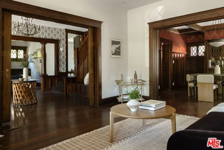 1810 S Hobart Boulevard, Los Angeles, California 90006