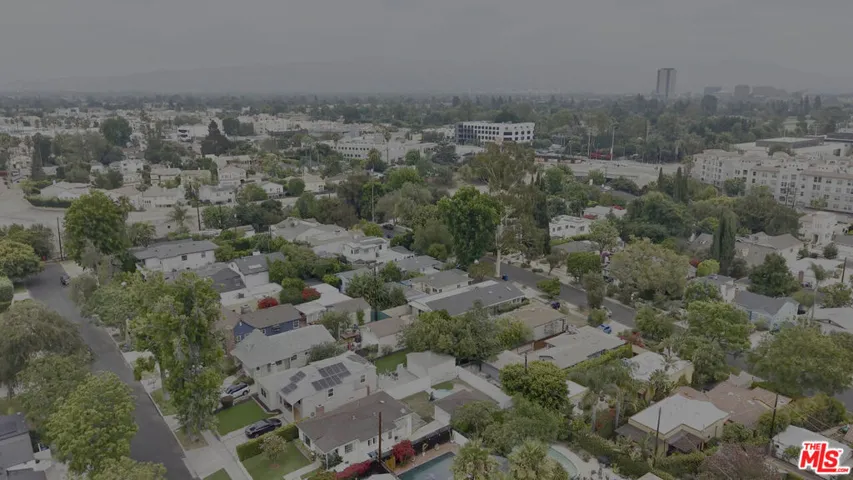 4000 Denny Avenue, Studio City, California 91604