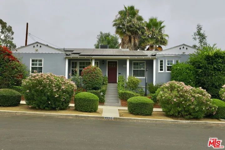 4000 Denny Avenue, Studio City, California 91604