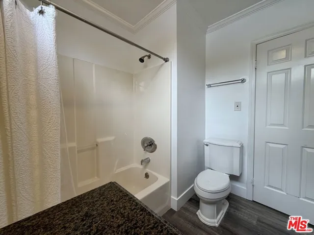 4000 Denny Avenue, Studio City, California 91604