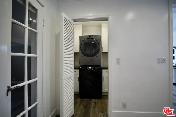 4000 Denny Avenue, Studio City, California 91604