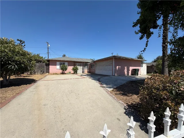2420 Lovejoy Street, Pomona, California 91767