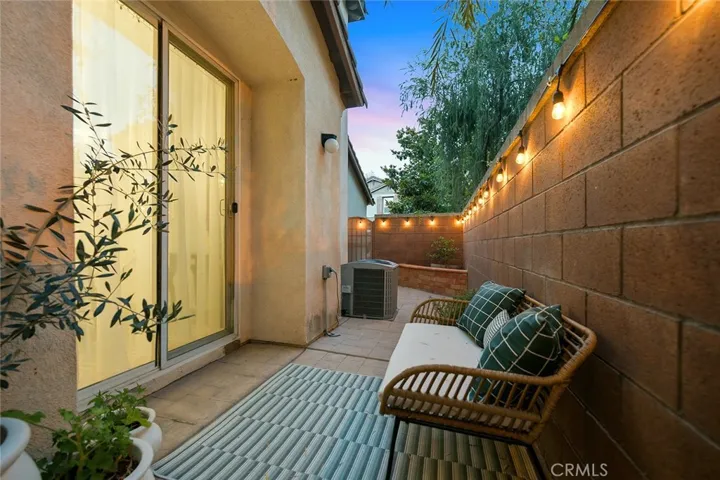 8202 Garden Gate, Chino, California 91708