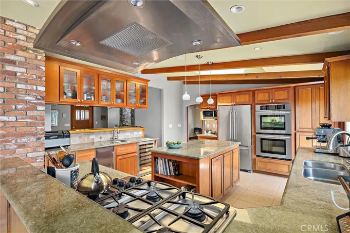 6020 Joan Place, San Luis Obispo, California 93401