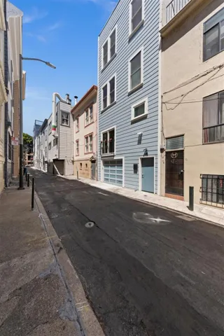 14271431 Grant Avenue, San Francisco, California 94133