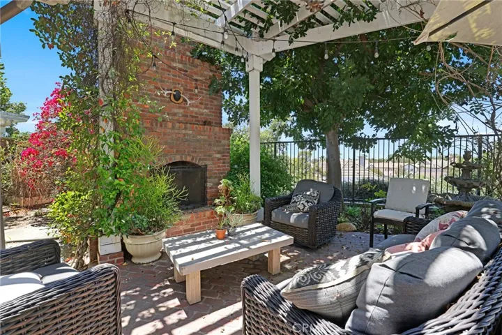 15 Langford Ln, Ladera Ranch, California 92694