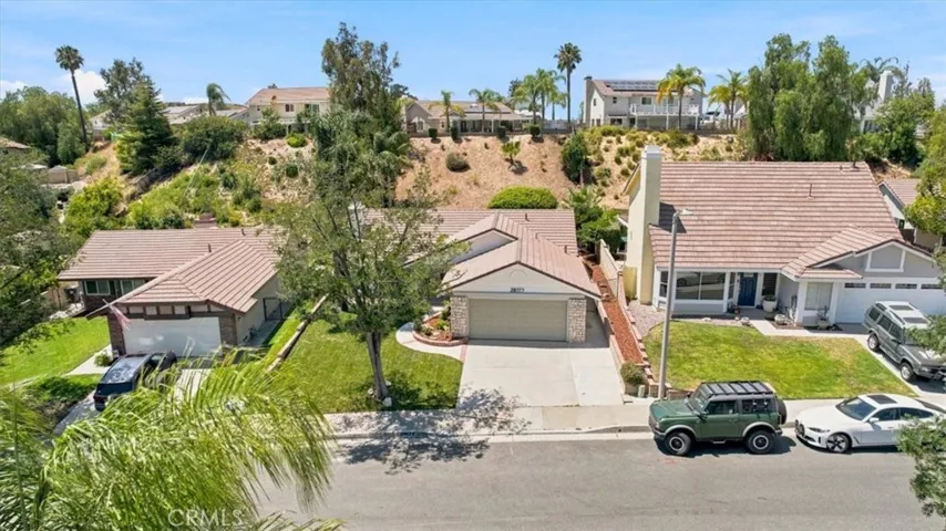 28177 Langside Avenue, Canyon Country, California 91351