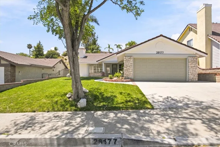 28177 Langside Avenue, Canyon Country, California 91351