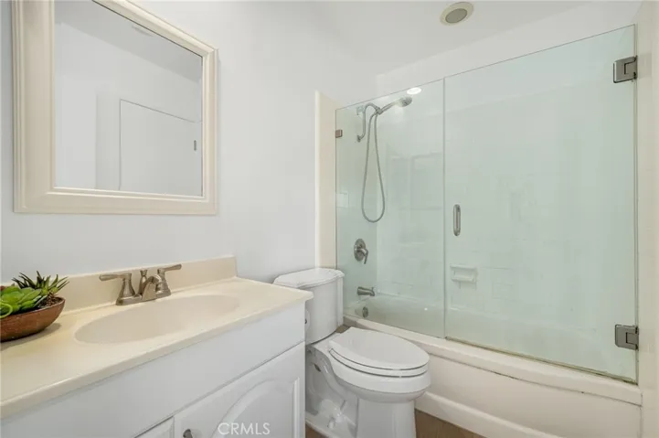 3342 Bradbury, Los Alamitos, California 90720