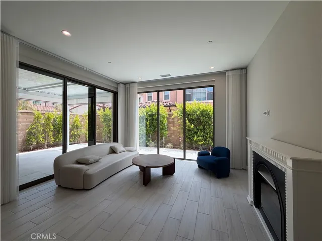 124 Sugar Brush, Irvine, California 92618