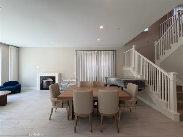 124 Sugar Brush, Irvine, California 92618