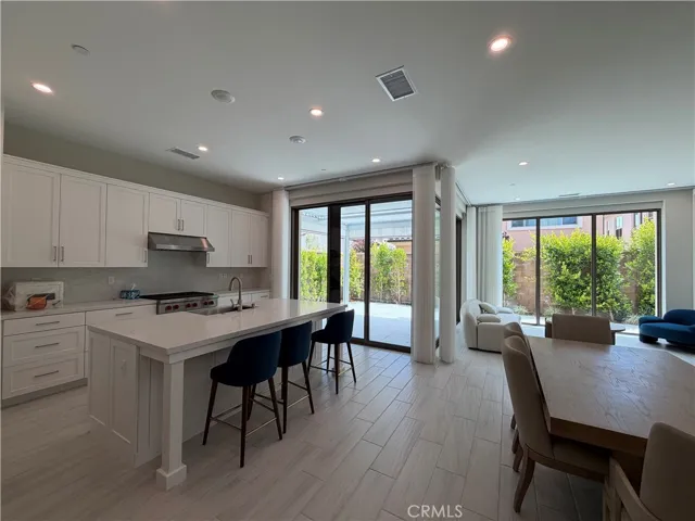 124 Sugar Brush, Irvine, California 92618