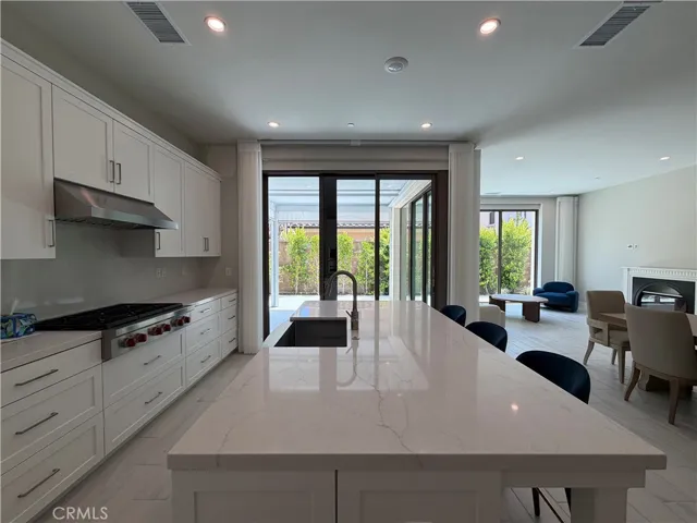 124 Sugar Brush, Irvine, California 92618